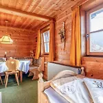 Grabnerhof * بريكسن ام تاله